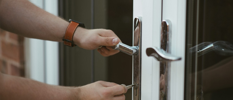 24 hour key locksmith Bolton