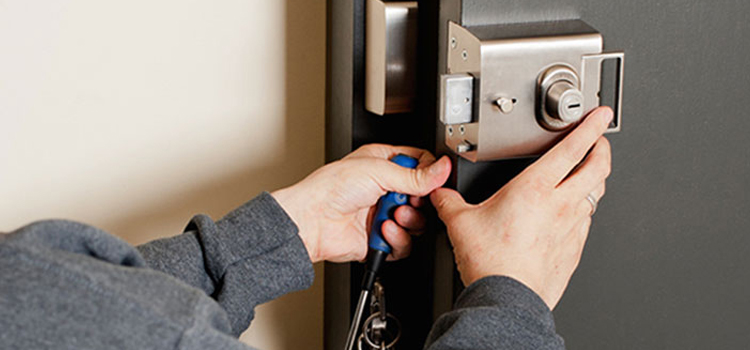 Deadbolt Lock Installation Bolton